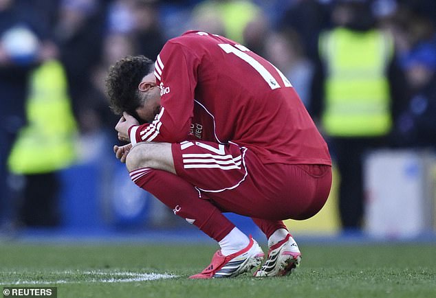 Но «Ливерпуль» допустил ошибку, которая могла бы стать роковой, и их надежды на участие в Лиге чемпионов в следующем сезоне оказались под угрозой.